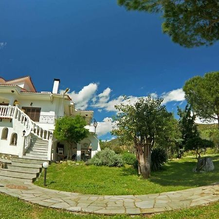 Triple H Vila Volos Exterior foto