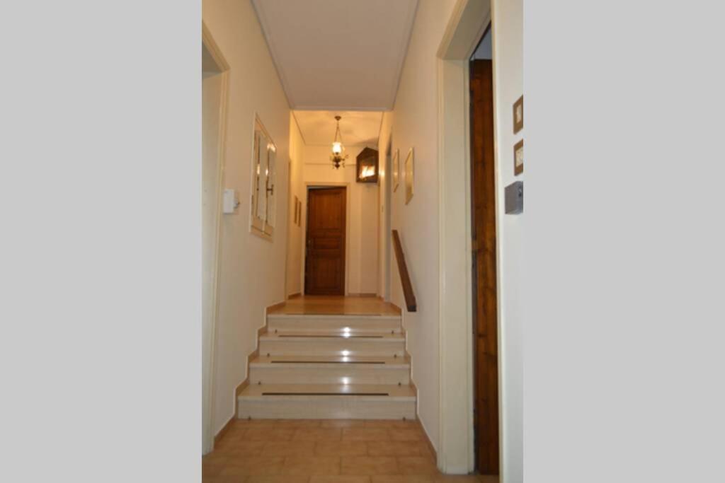 Triple H Vila Volos Exterior foto