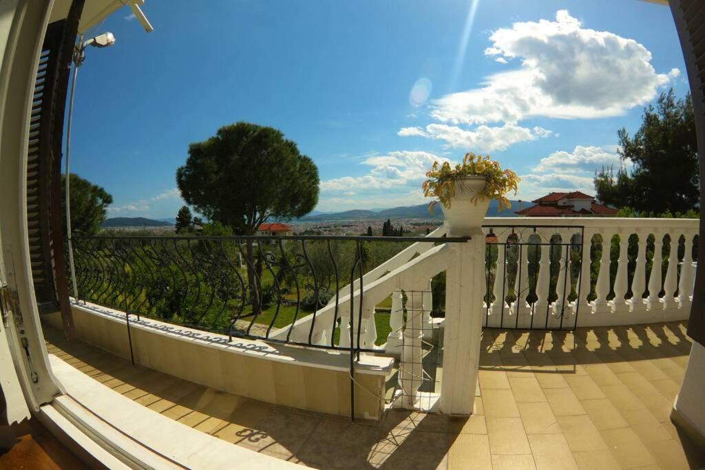 Triple H Vila Volos Exterior foto