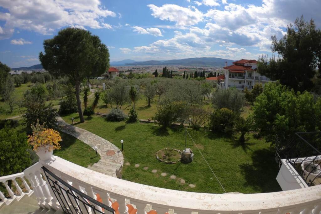 Triple H Vila Volos Exterior foto